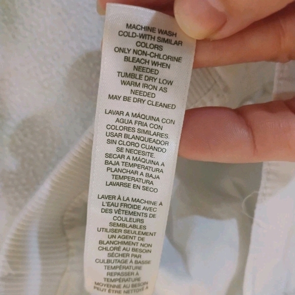 Chico's White Cropped Pants - Picture 7 of 12